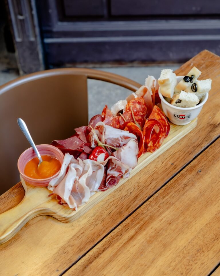 502587117_1517844119619376_4527639946949437164_n